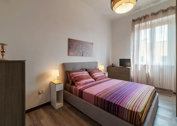 Guesthost - Monteverde Lovely Flat With Terrace Rome