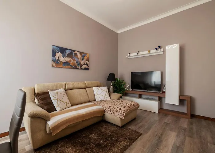 Guesthost - Monteverde Lovely Flat With Terrace Apartment Rom