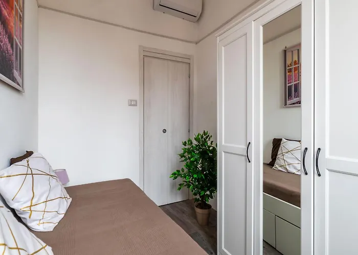 Guesthost - Monteverde Lovely Flat With Terrace Rome
