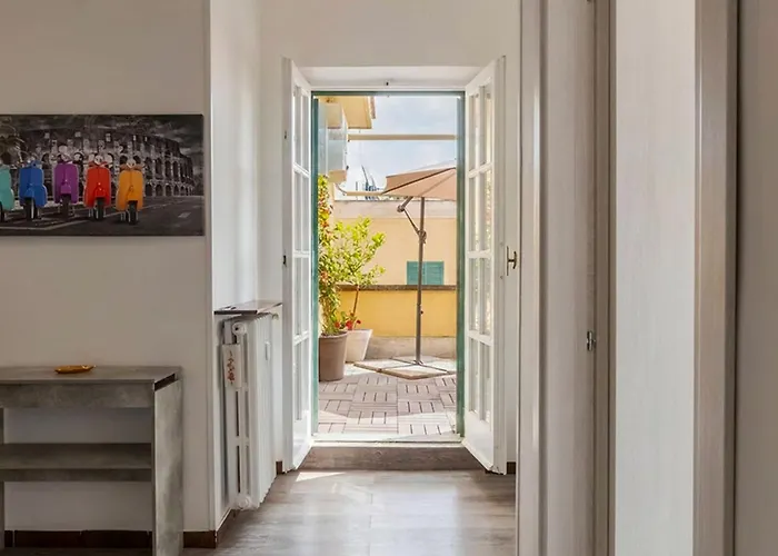 Guesthost - Monteverde Lovely Flat With Terrace * Rome